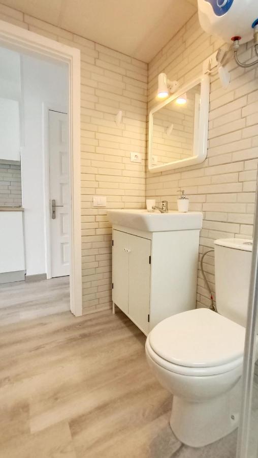 Surya Apartment Коралео Екстериор снимка